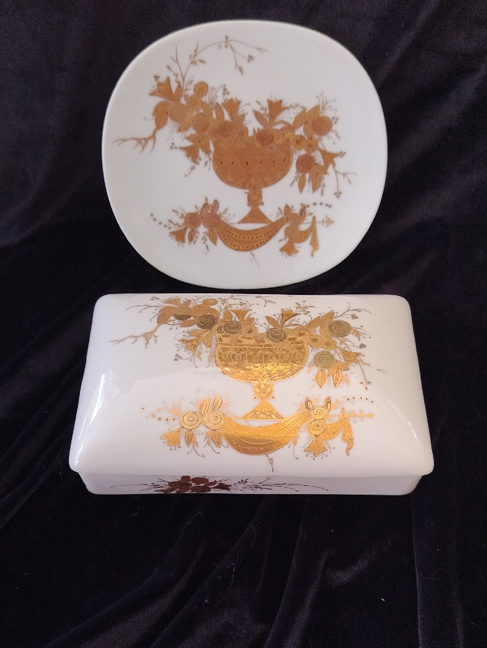 Vintage Mid Century Porcelain Dish & Trinket Box